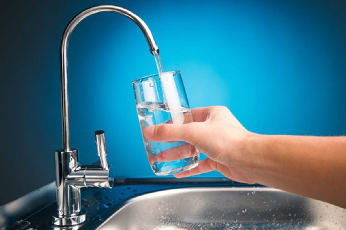 know about environmental working group (ewg) report on water pollution