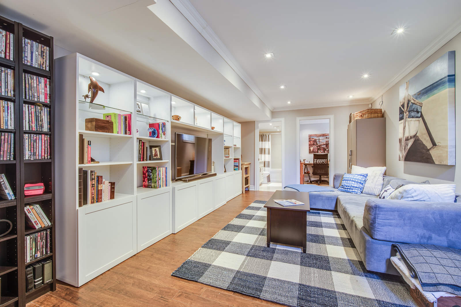 Vastu Tips to get money Prosperity Good Luck and Happiness in your life