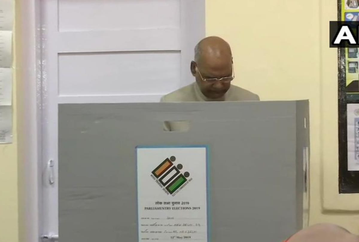 lok sabha elections 2019 see photos of leaders sports persons and all celebrities voting