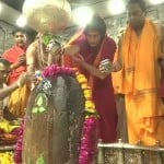 महाकाल मंदिर में प्रियंका गांधी
