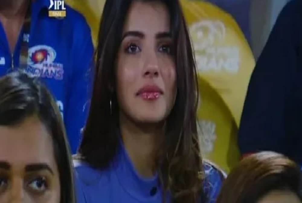 ipl 2019 mi vs csk: Aditi Hundia, Mumbai Indians IPL-final fan girl, who made sensation on internet