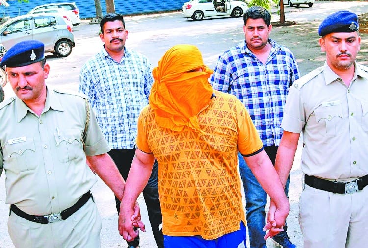 Man Arrests with Drugs by Crime Branch Chandigarh