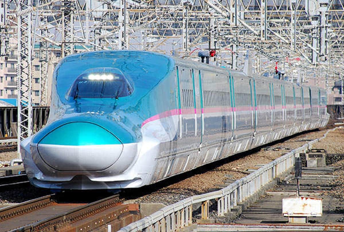 World's fastest bullet train Alfa-X starts test run in Japan speed of 400 kilometres per hour