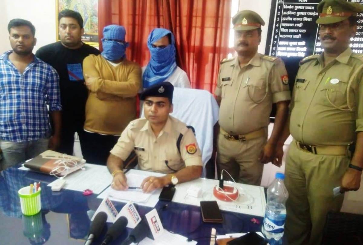 two arrested including student leader for illegal selling of vehicle