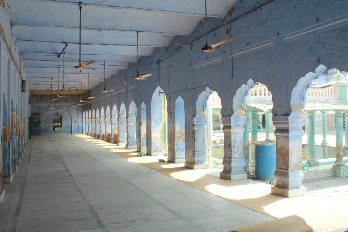 Mahmud Ghajnavi had started the construction of the Jama Masjid of Meerut