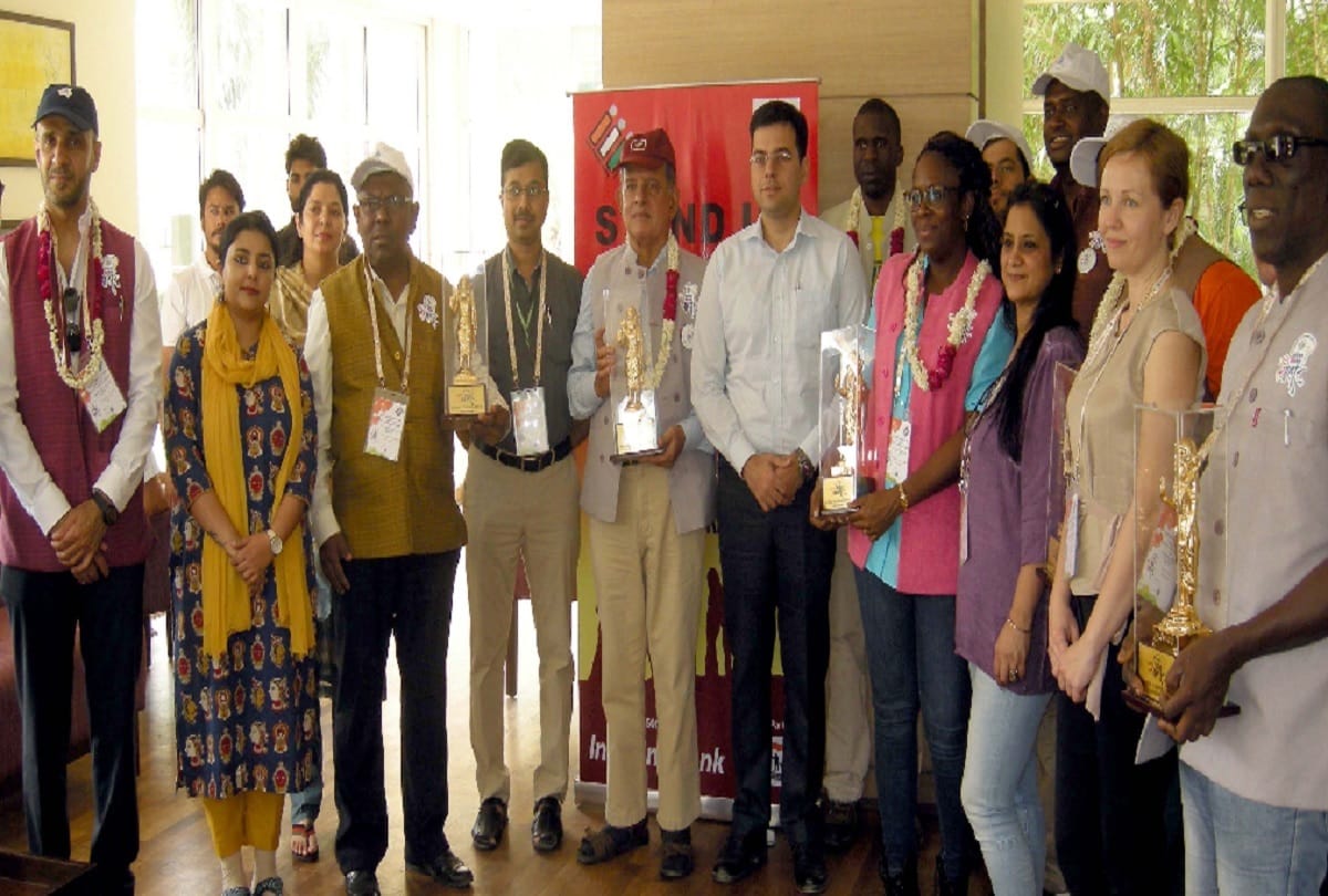India's voting process known by delegates from five countries