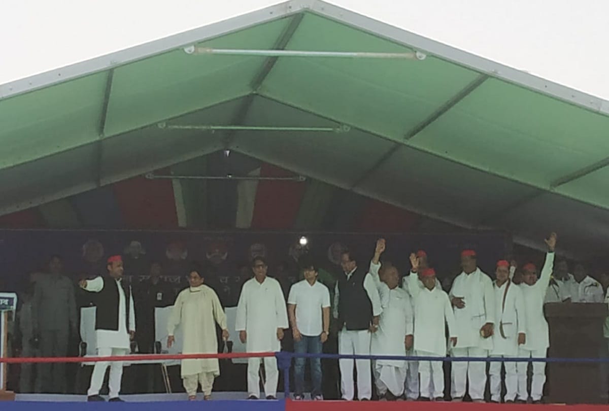lok sabha elections 2019 modi is fake obc akhilesh yadav is real says mayawati