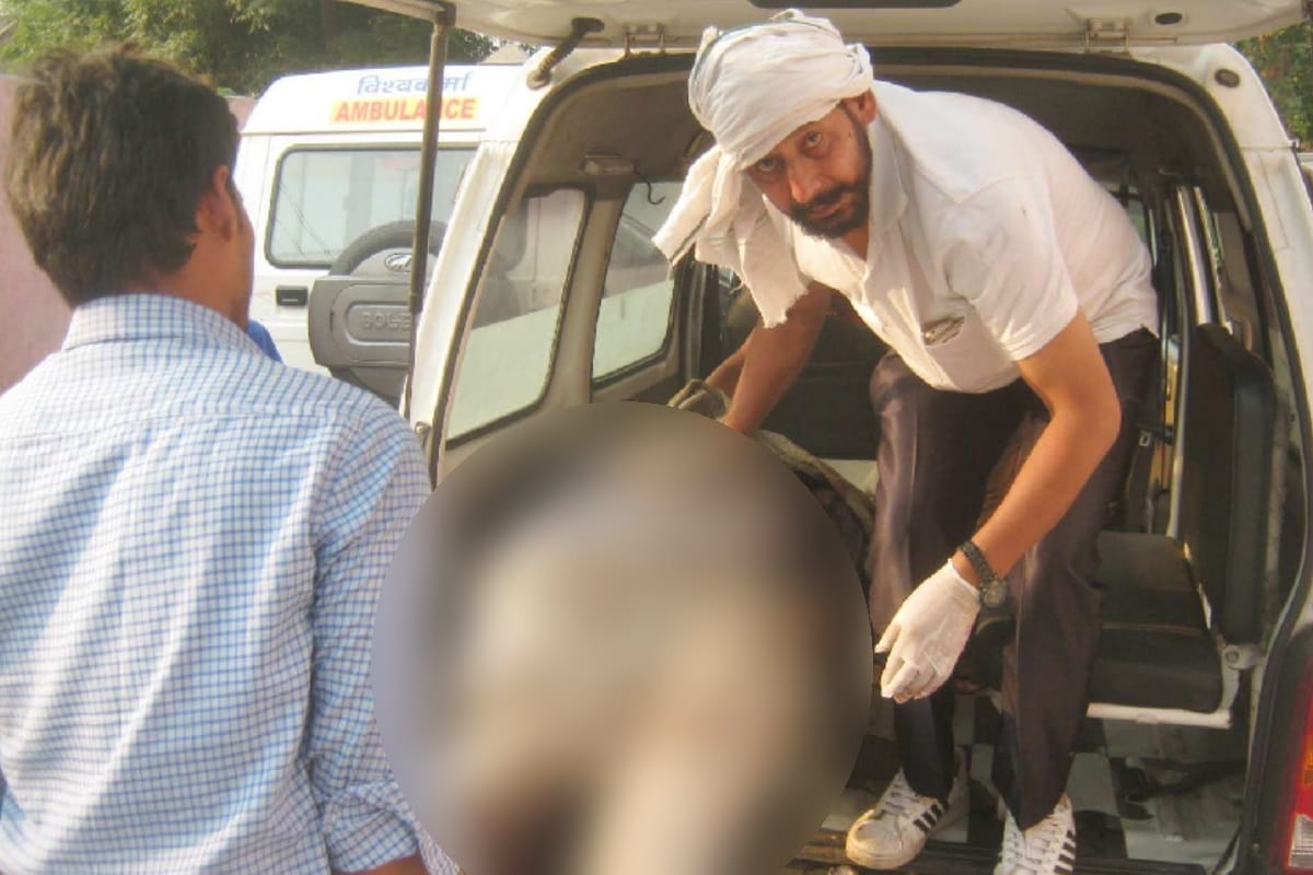 many died and several injured in Road accident in Muzaffarnagar UP