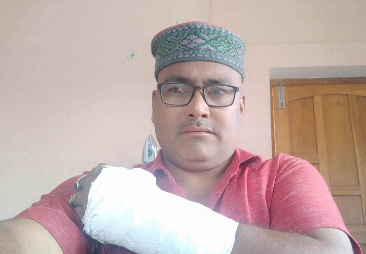 प्रधानाचार्य की पिटाई में प्रबंधक और दो शिक्षकों पर मुकदमा दर्ज