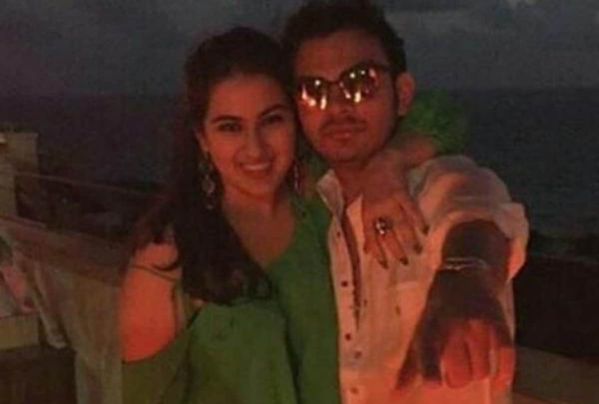 sara ali khan and ex boyfriend veer pahariya spoted soty 2 screening