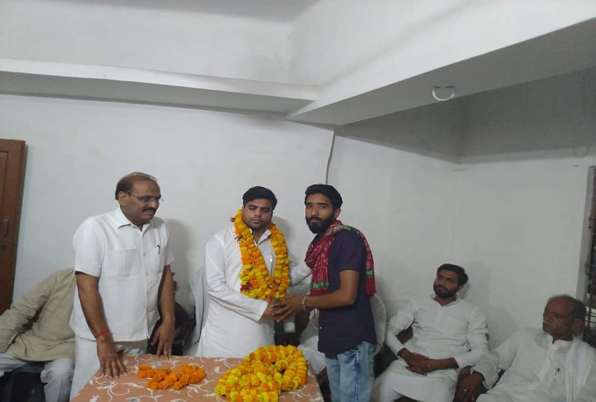 lok sabha elections 2019 tej pratap yadav arrived maharajganj for campainging