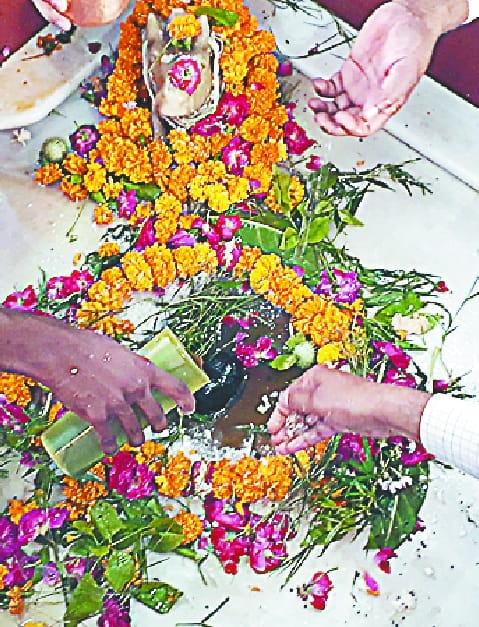 Loss of devotees to Shivling from arbitrariness