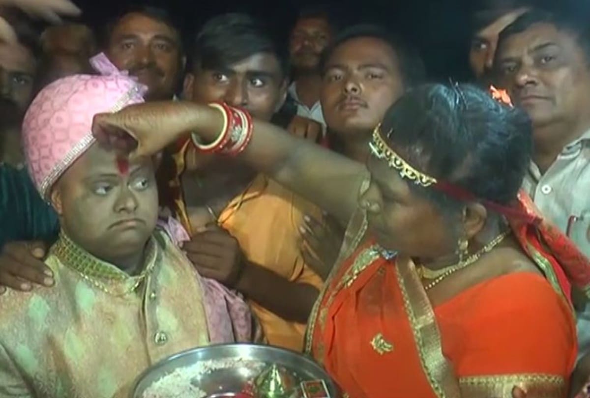 Gujarat Man has lavish wedding, but no bride