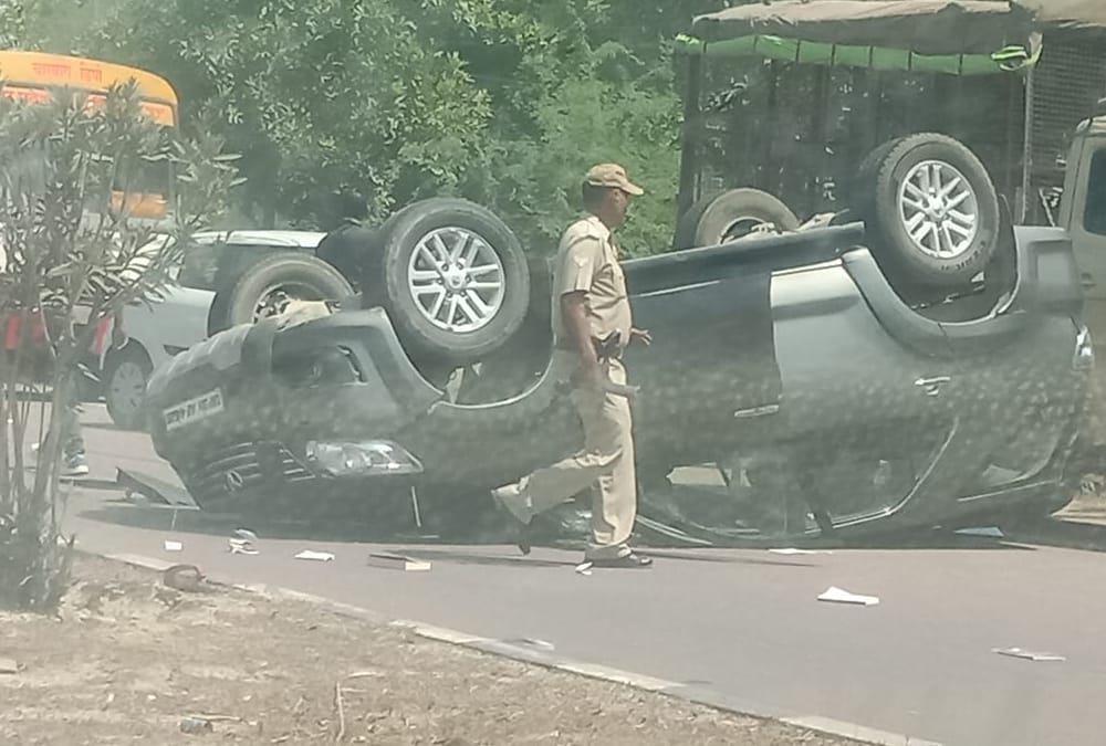 Accident of Congress MLA Aditi Singh in Raebareli.