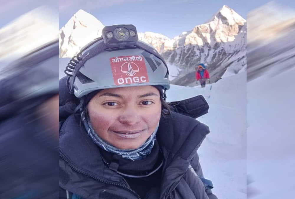 Uttarakhand girl shital went to climb Mount everest for make World record again 
