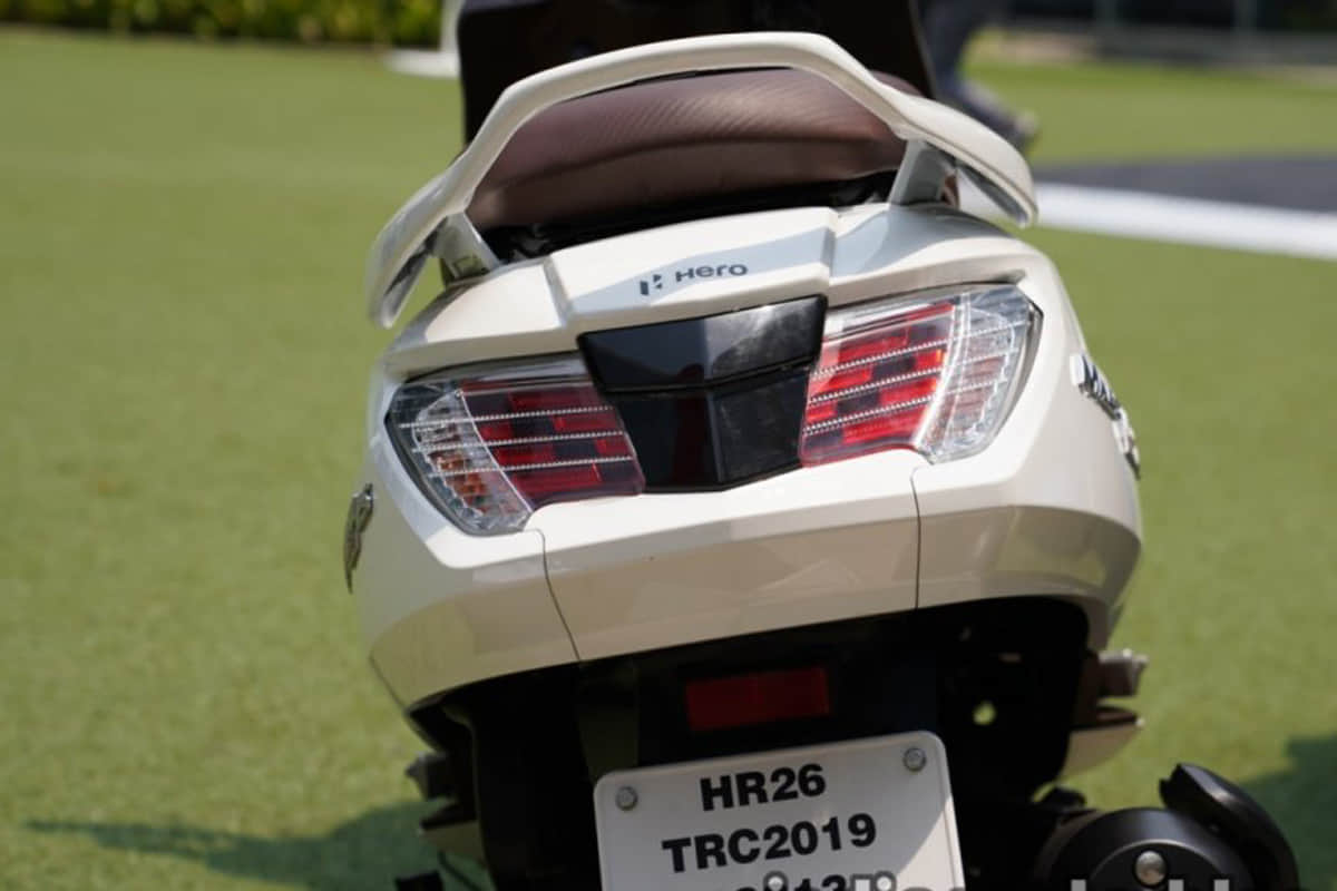 Hero Maestro Edge 125 Indias First Fuel Injected Scooter