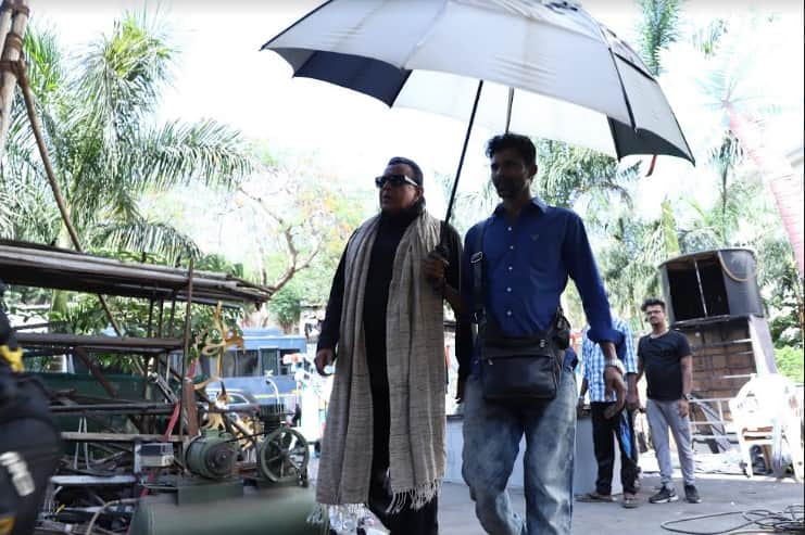 Bollywood actor Mithun Chakraborty fans become emotional when they saw after his illness