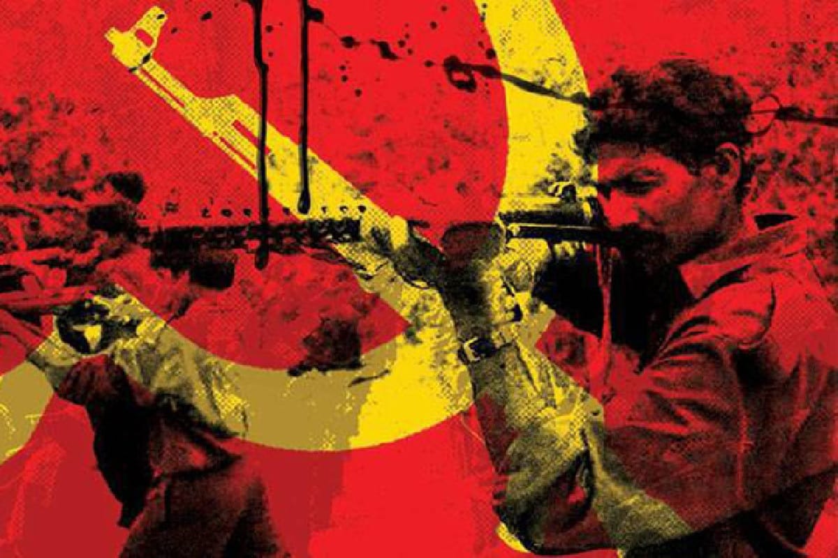 Chhattisgarh: Terror rising in the state, Naxalites kill police informer, also set road construction vehicles on fire