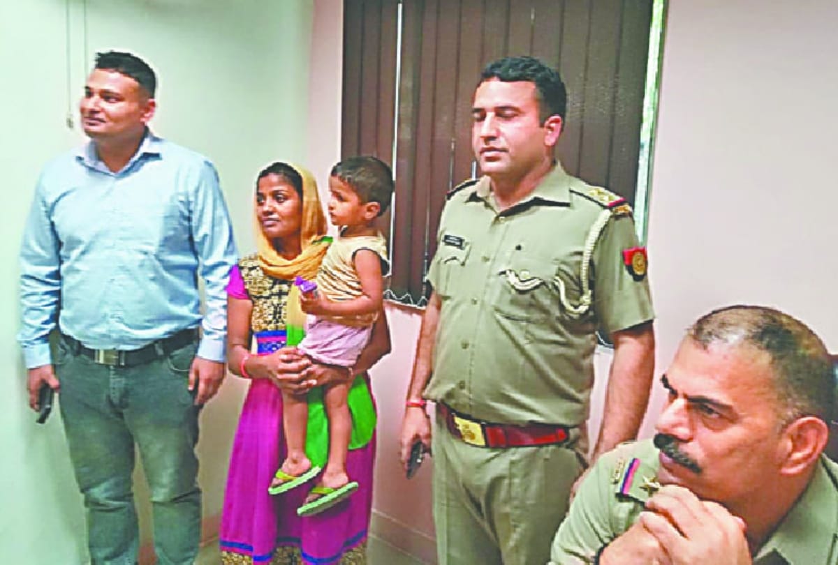 Two years old innocent lost from parents negligence in Noida