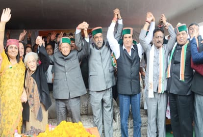 lok sabha election 2019: raj babbar statement in congress rally theog shimla