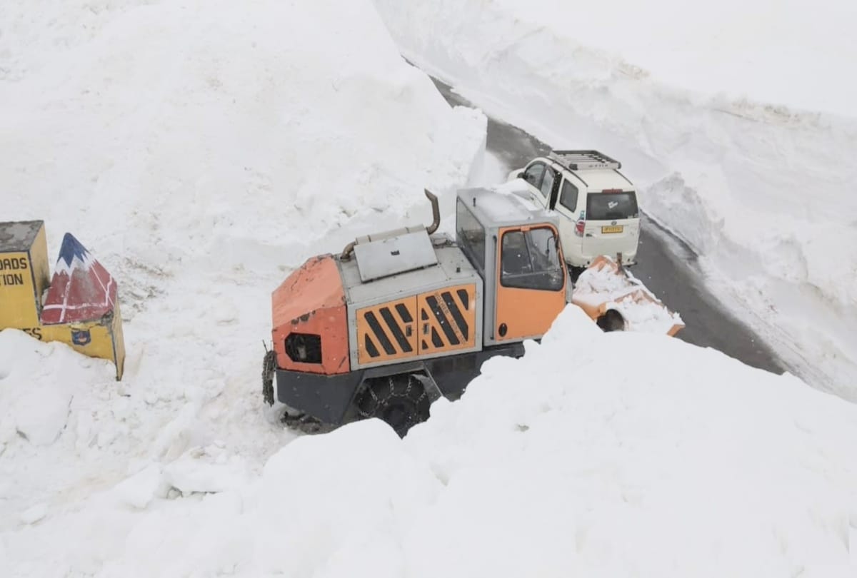 fresh snowfall rohtang and rainfall recorded in himachal