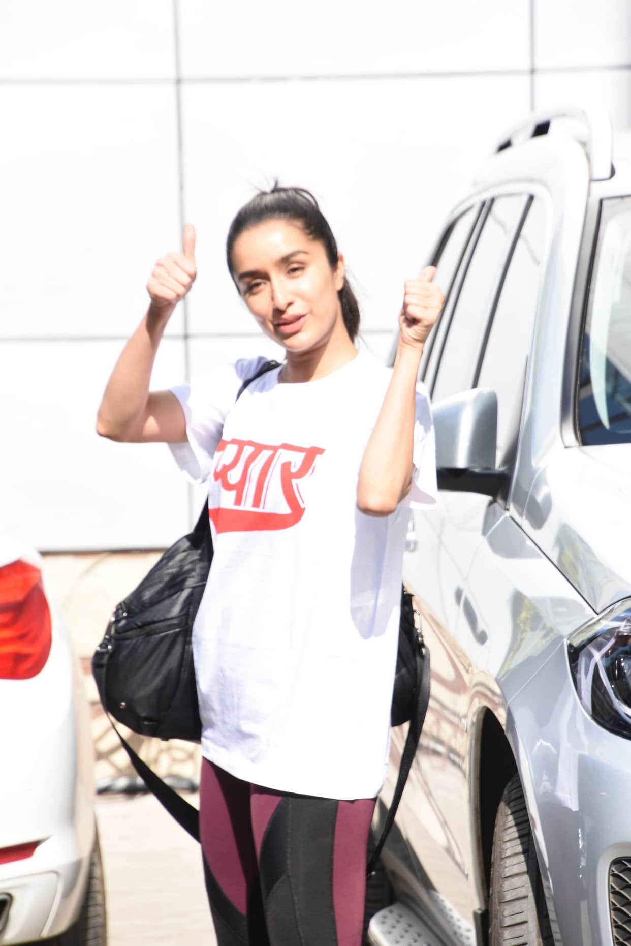 Shraddha Kapoor spotted at her home with funny t shirt