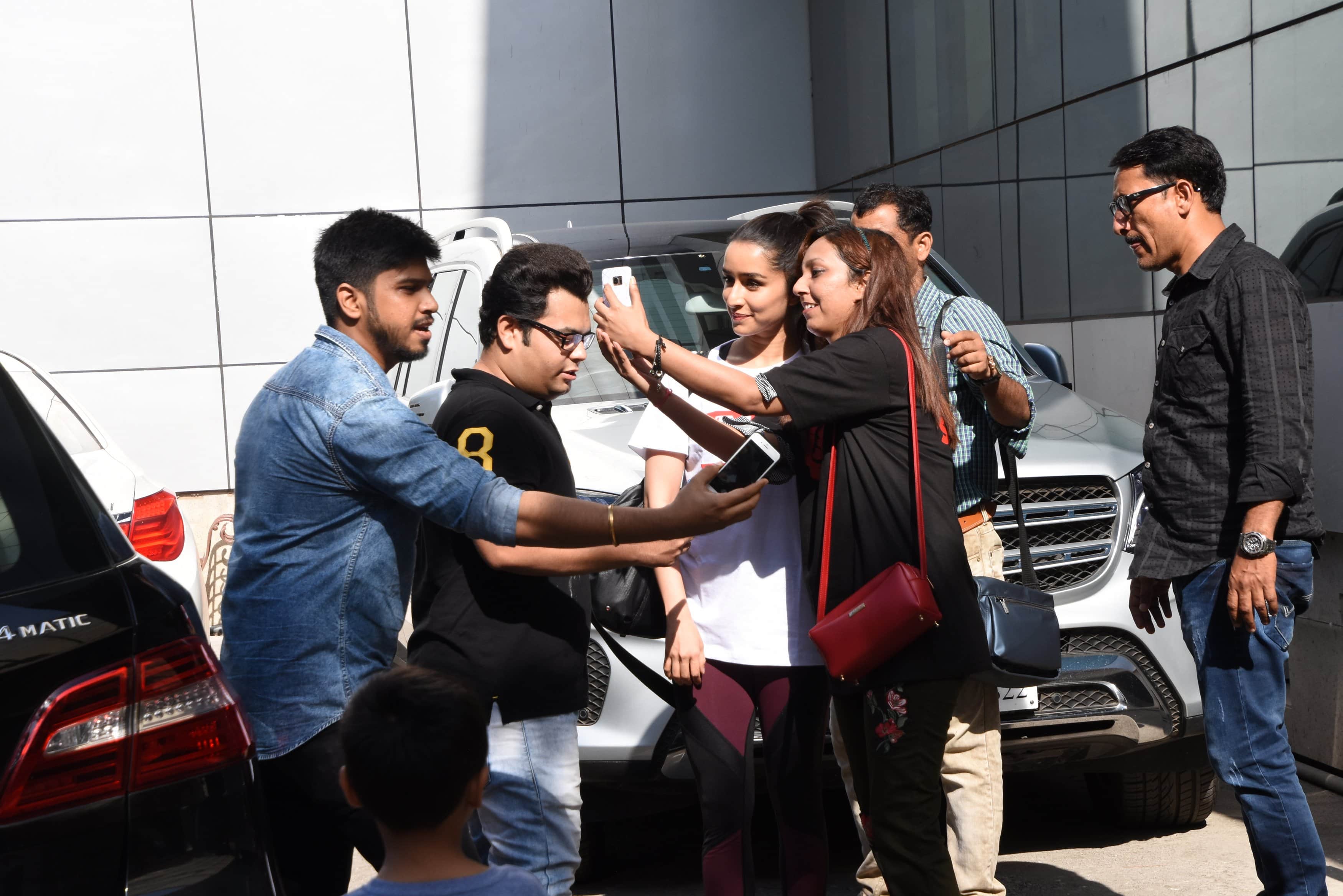 Shraddha Kapoor spotted at her home with funny t shirt