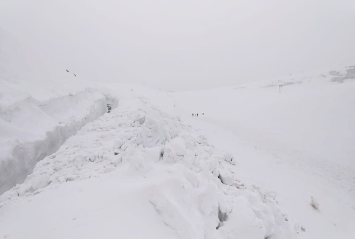 fresh snowfall rohtang and rainfall recorded in himachal