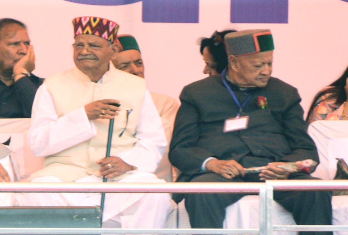 lok sabha election 2019: Distances are still intact in virbhadra singh and pandit sukhram