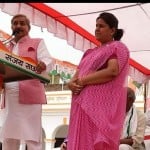 शहीद सैनिकों के नाम पर ओछी राजनीति कर रहे पीएम – प्रमोद