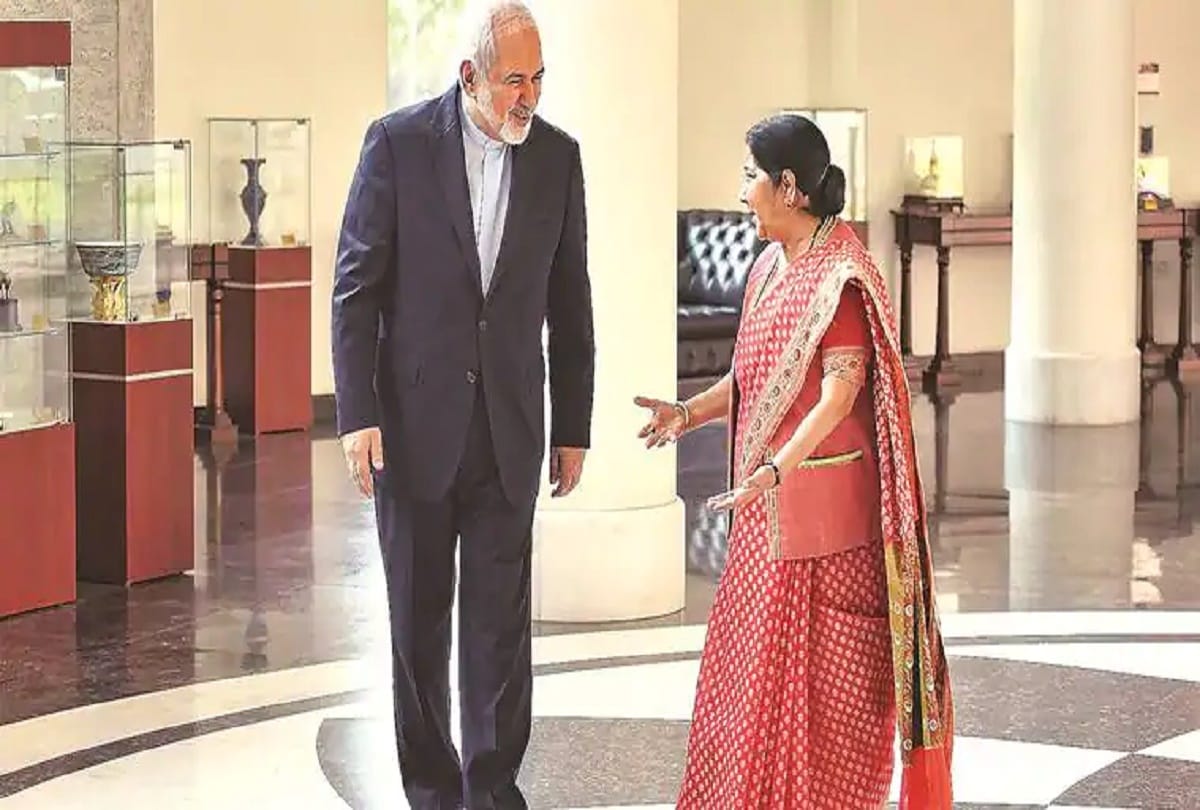 Iran foreign ministers meet indian counterpart after the US ban on oil export