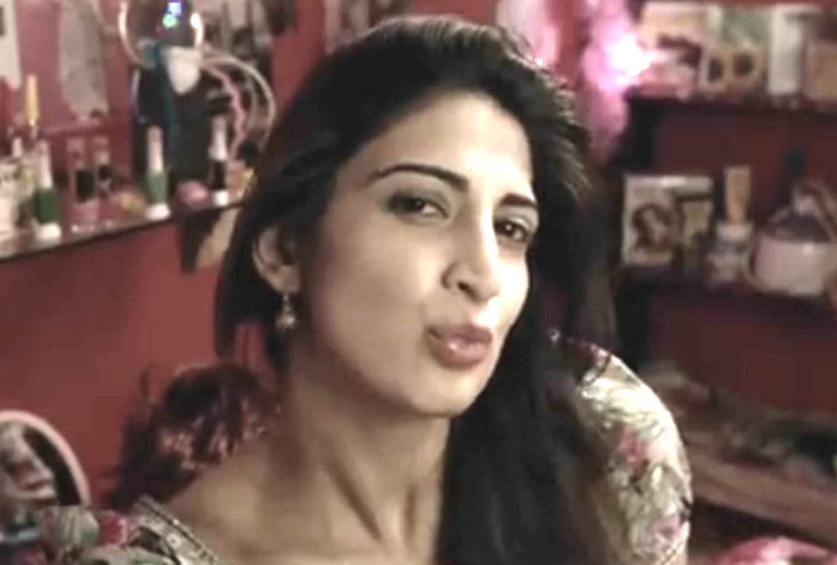ahaana kumra on prakash jha comment on her intimate scene