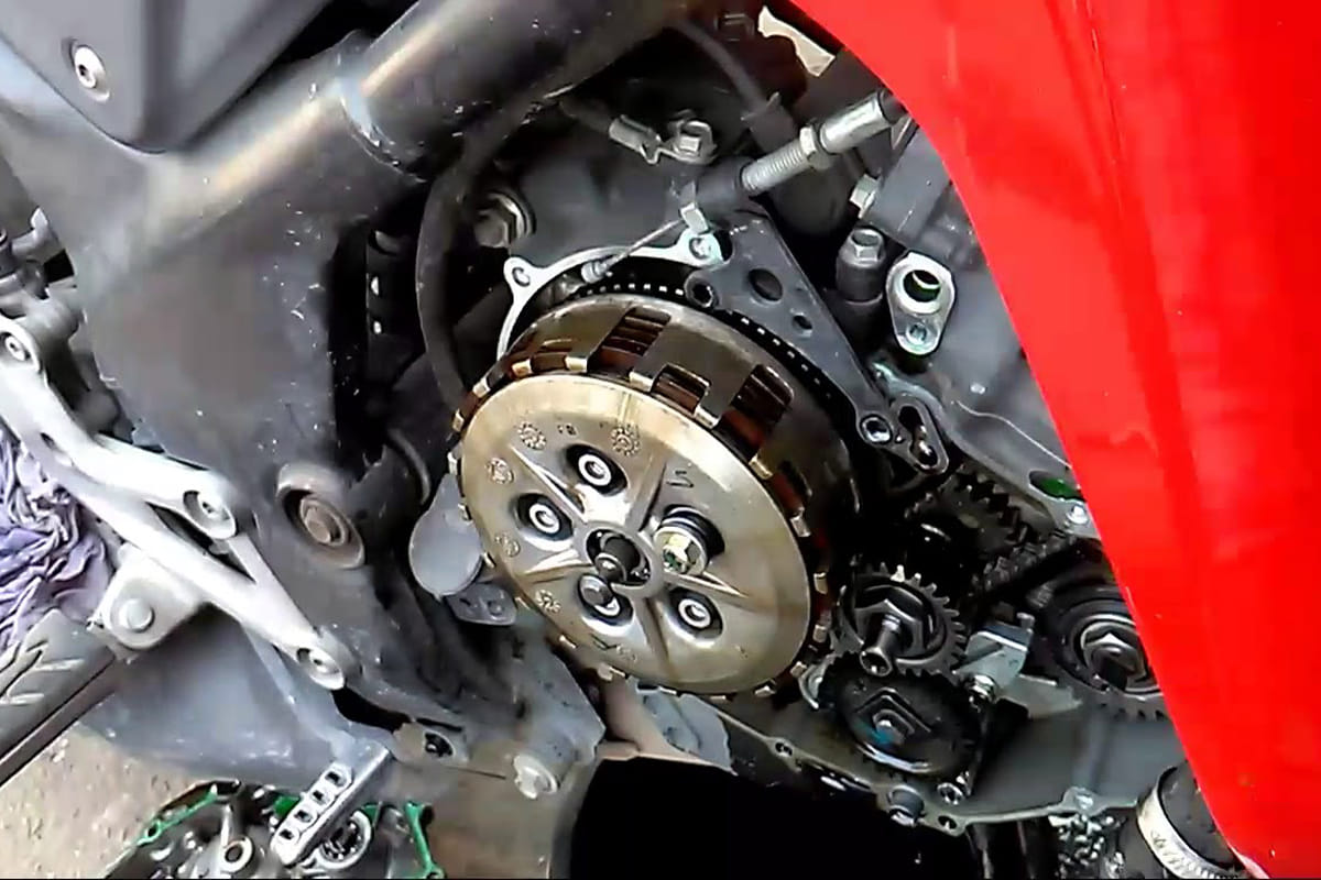How to maintain your bike clutch plate for long life