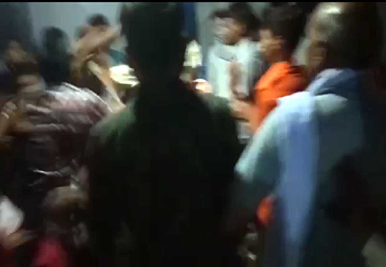 policeman beat police team in hardoi