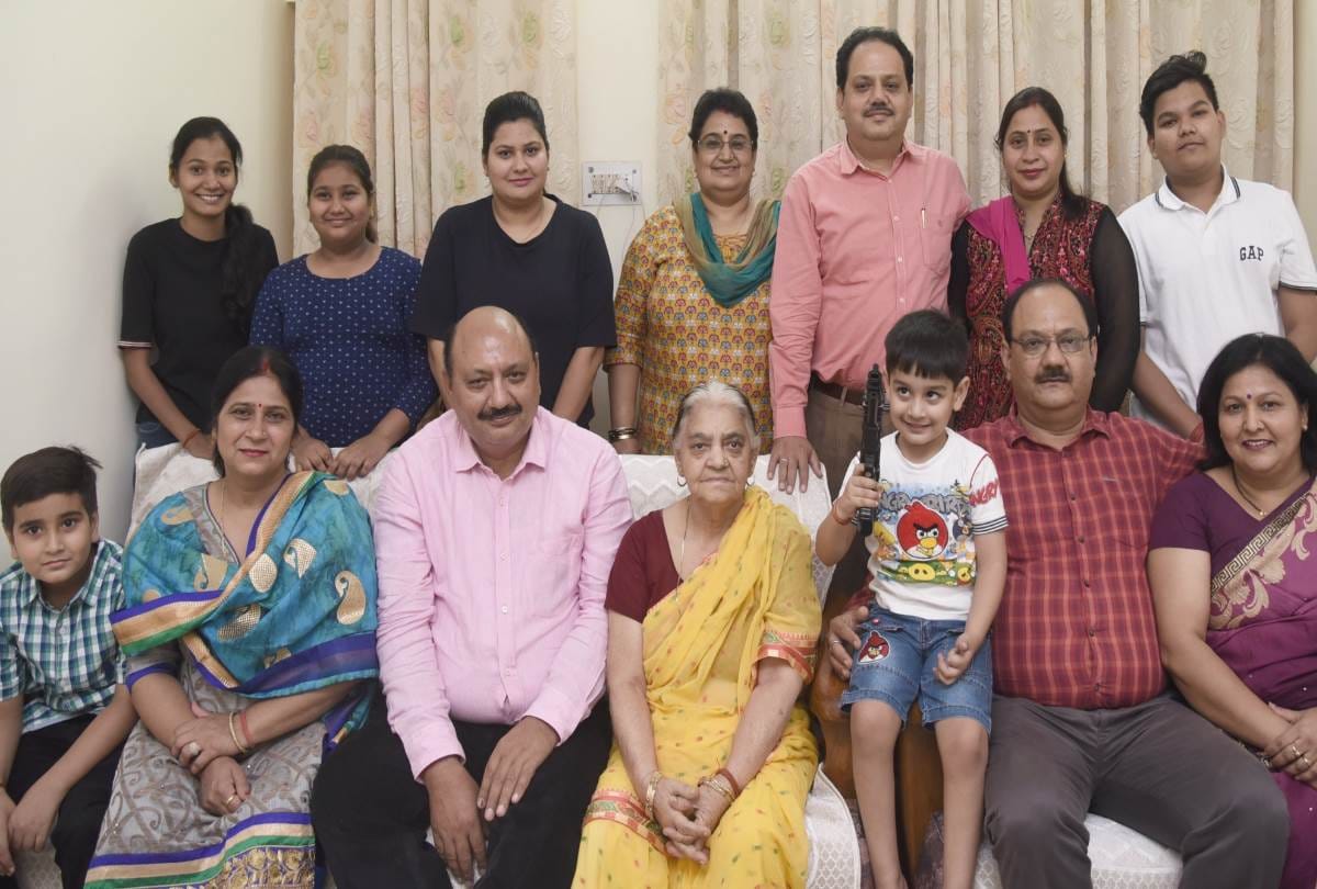 members of joint families shared their experience on international day of families