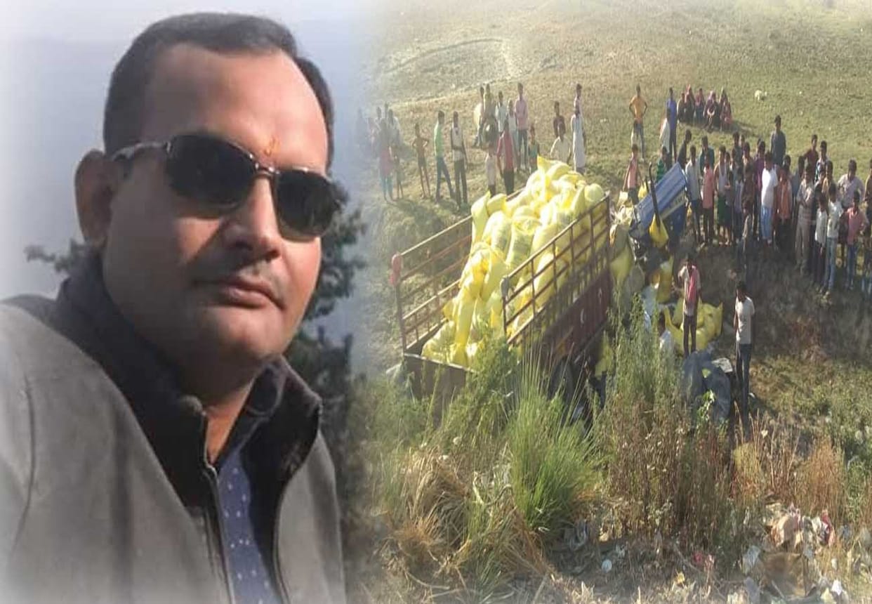 Road accident in hardoi, doctor died