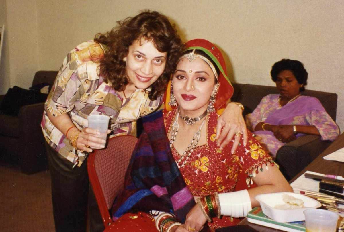 know about madhuri dixit sisters rupa dixit and bharati dixit on her birthday