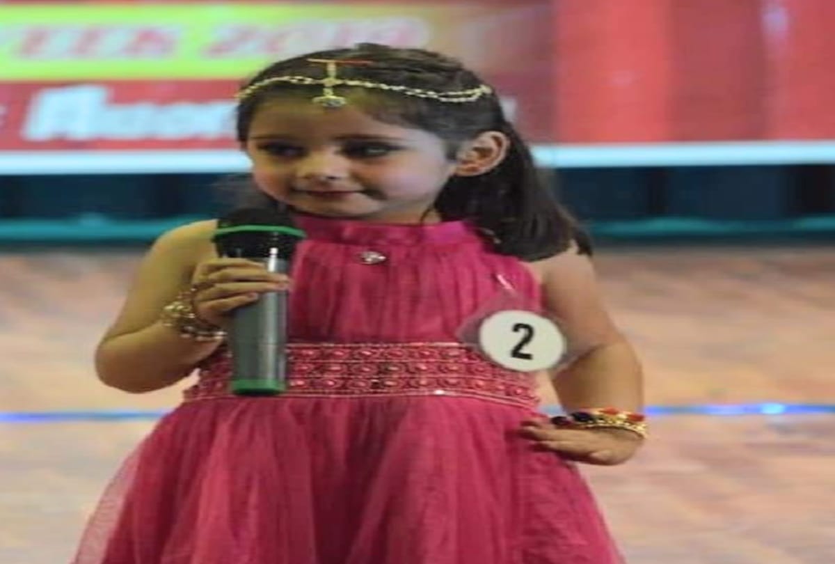 ojaswi rana of mandi won miss little himachal title