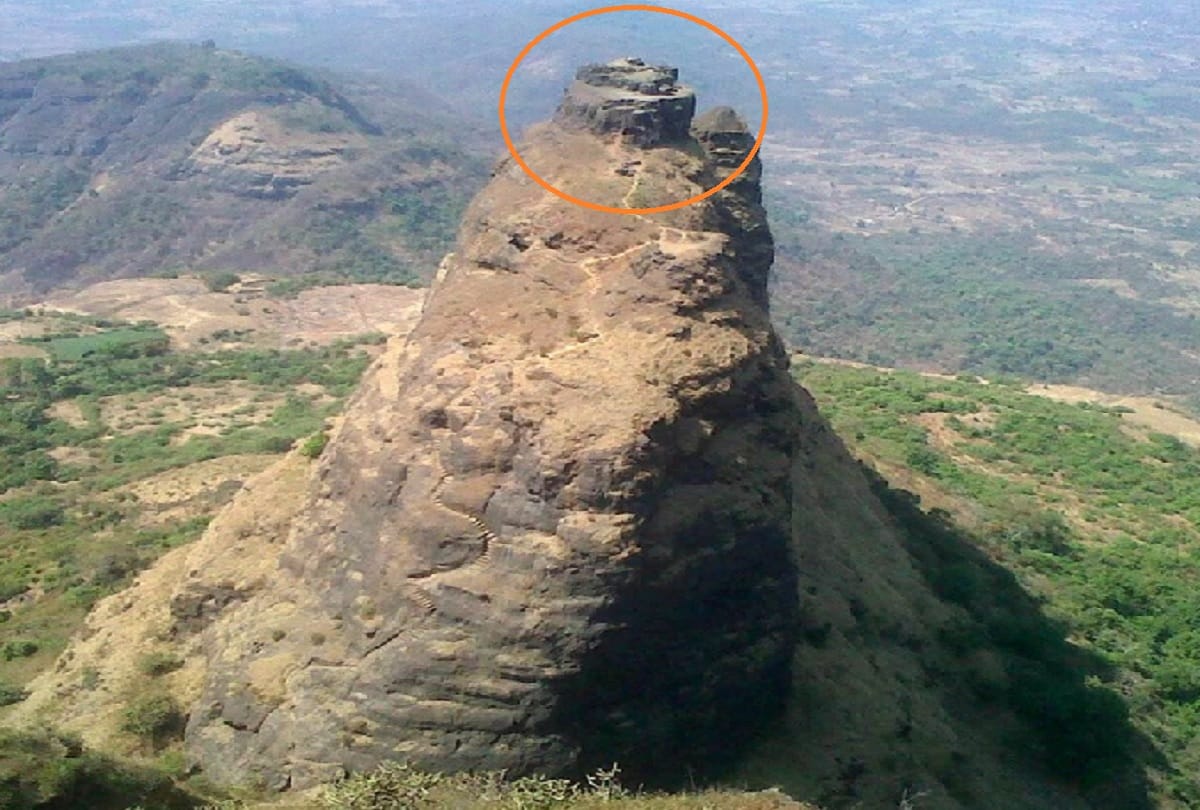 Kalavantin Durg Indias Most Dangerous Fort story of Prabalgad fort Maharashtra