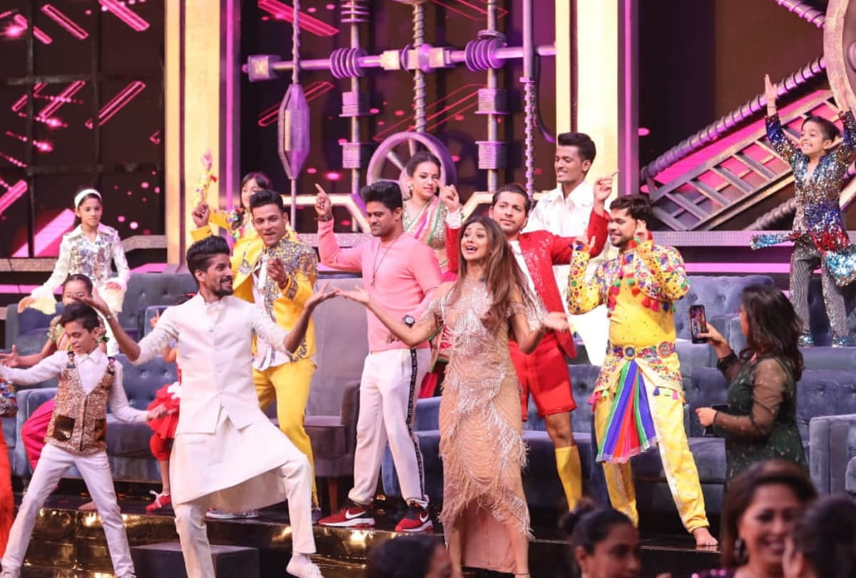 mithun chakraborty return Super Dancer 3 at happily fight with anurahanurag basu