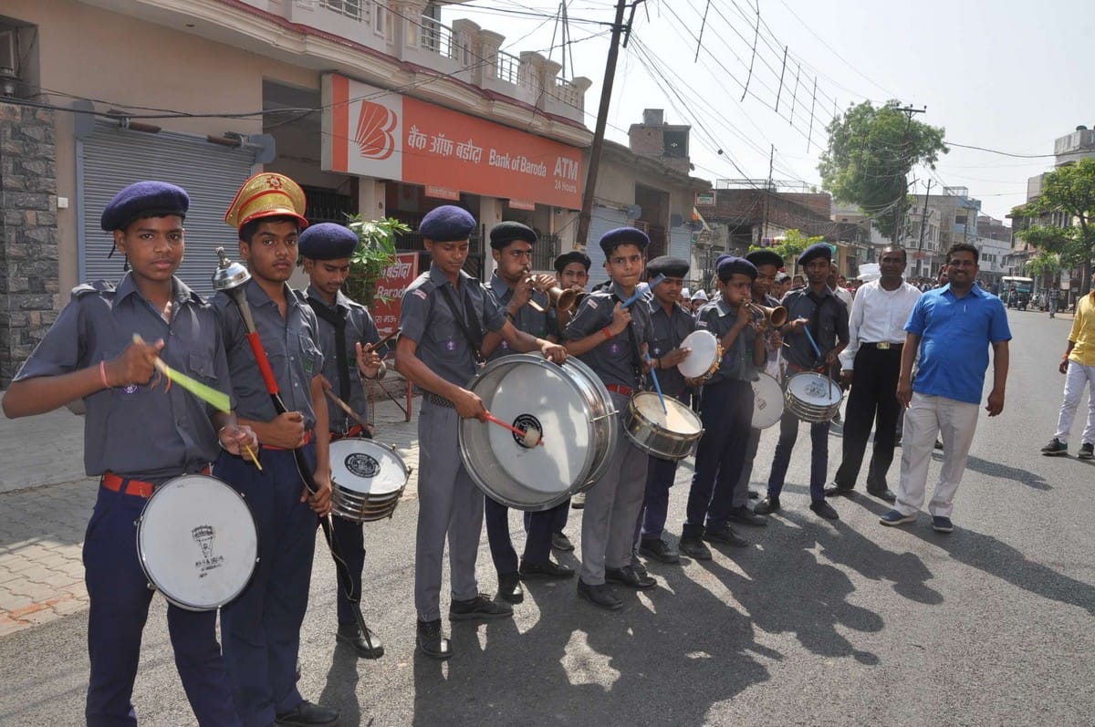 #VoteKaro lok sabha elections 2019 awareness campaigning for voting in mau up