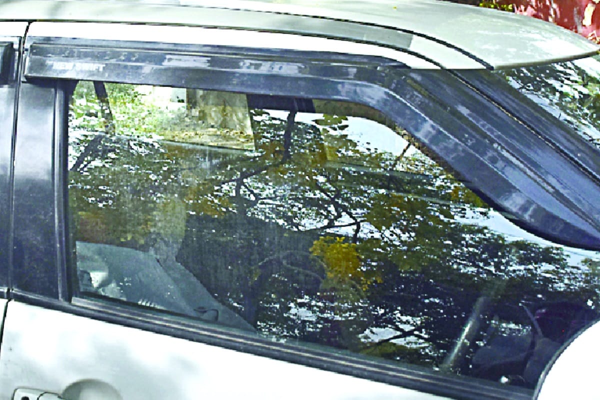 Several people died in Meerut due to Ac in closed car