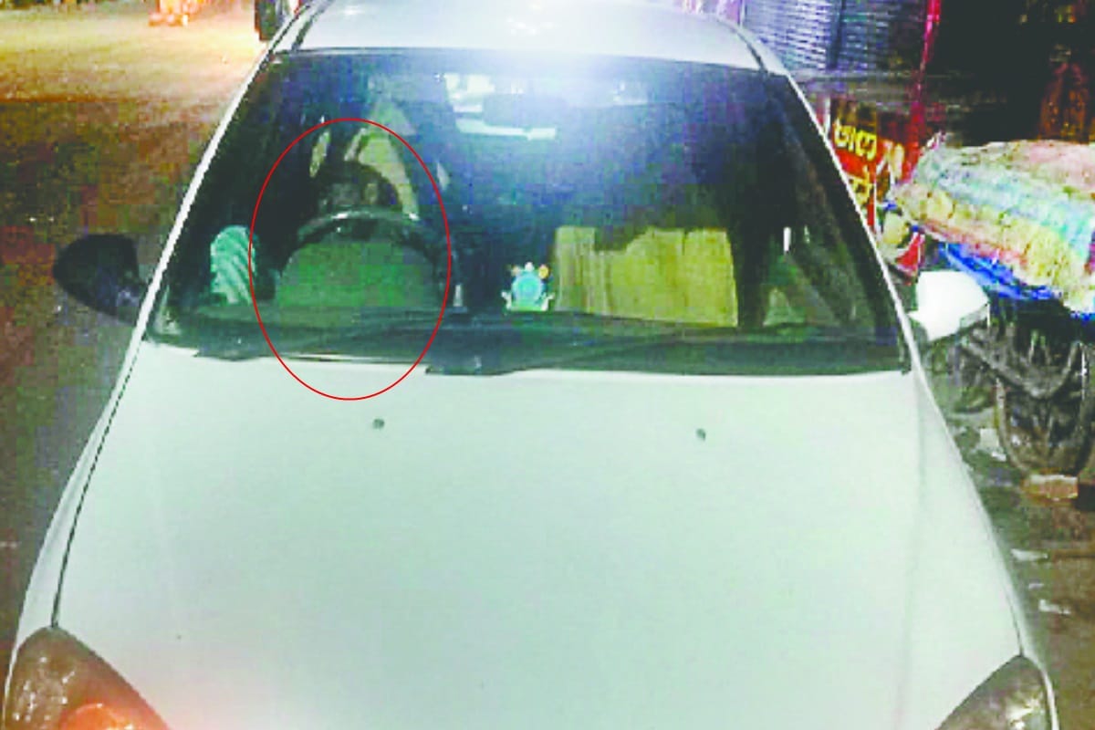 Several people died in Meerut due to Ac in closed car