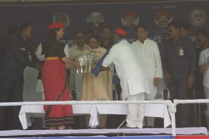 Lok sabha election 2019 mayawati akhilesh yadav ajit singh attack narendra modi varanasi
