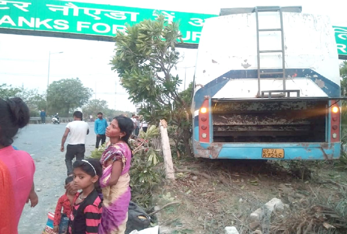 bus accident on noida expressway in Greater Noida