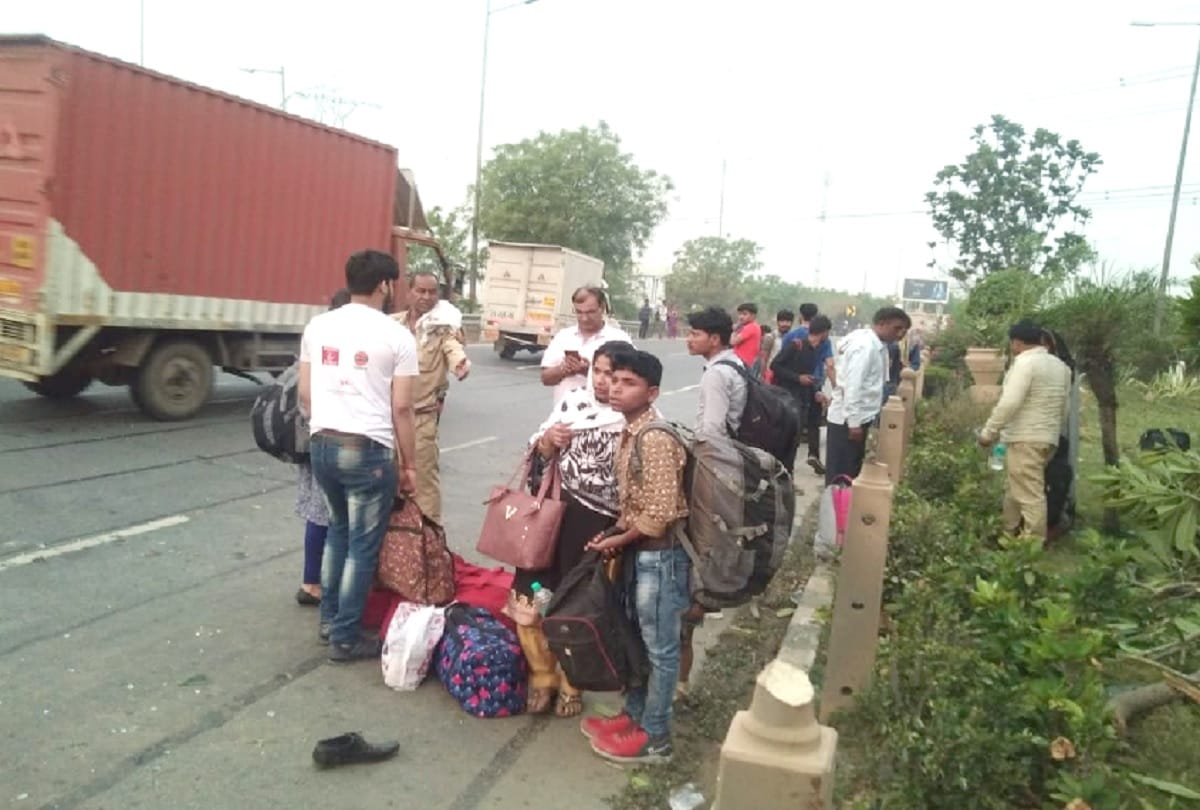 bus accident on noida expressway in Greater Noida