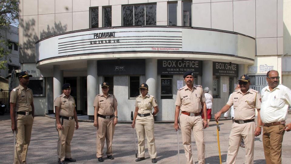 chitra cinema dadar east mumbai will be closed