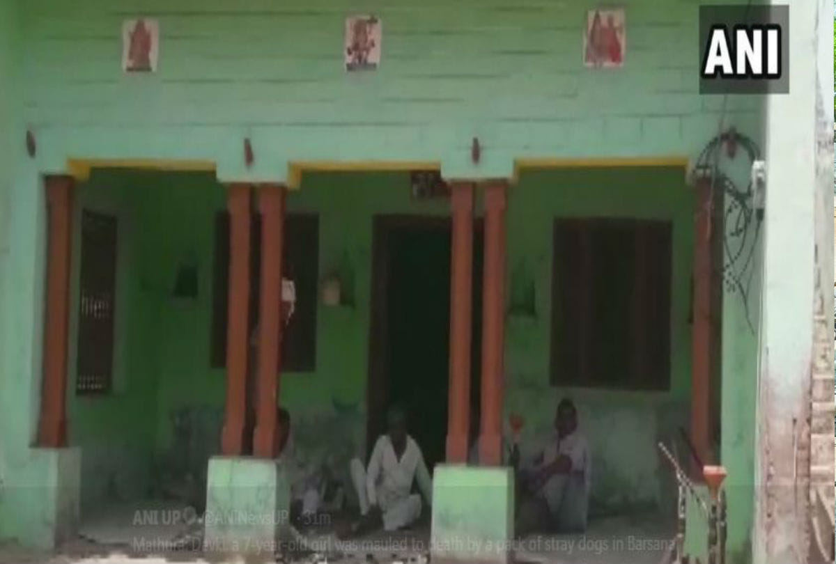 Minor girl mauled to death by stray dogs in barsana mathura sp crime statement