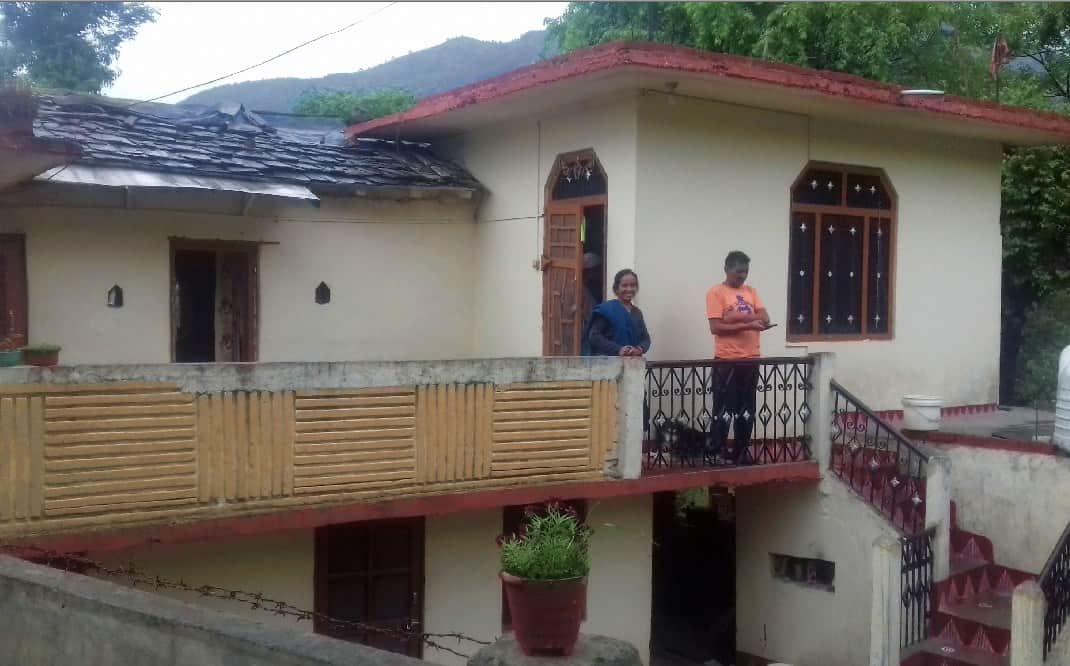 Taxi driver daughter shital climbed Mount Everest in 2019