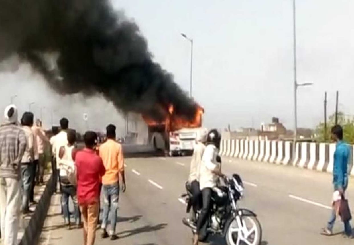 road accident on highway, fire in a bus, one people died